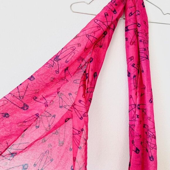 Charming Charlie Pink Safety Pin Print Scarf - Picture 1 of 5
